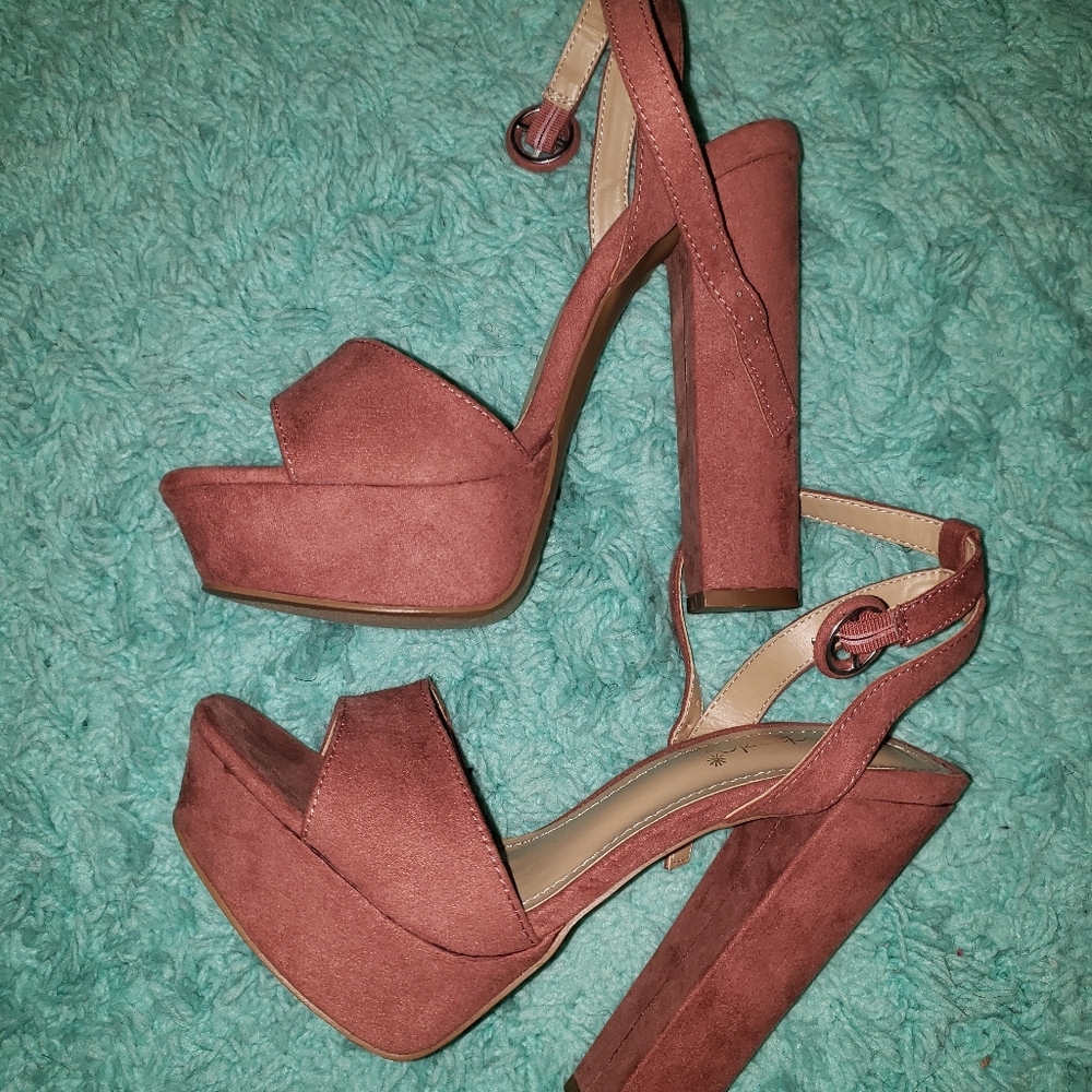 Platform heels